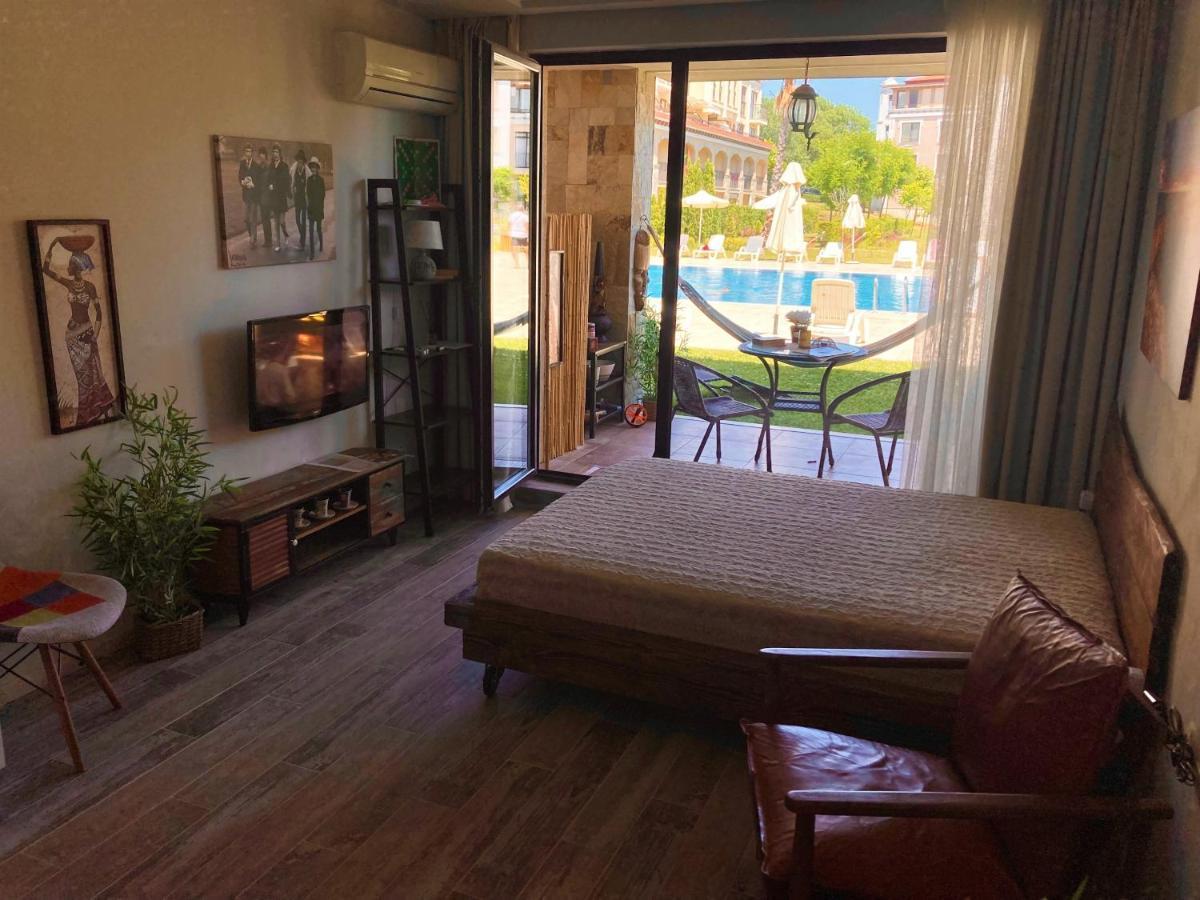 Private Art - Ground Floоr With Terrace And Patio Just Infront Ot The Pool - Just Infront Of Kavatsi *